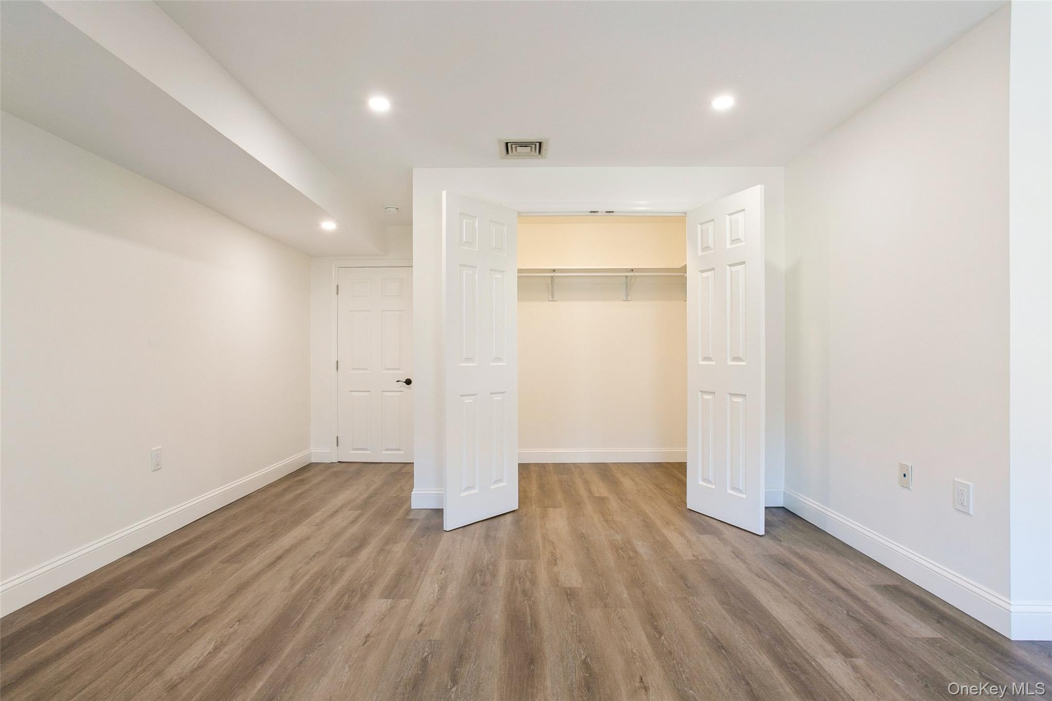 Photo 6 of this property
