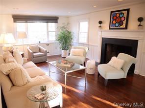 Photo 4 of this property