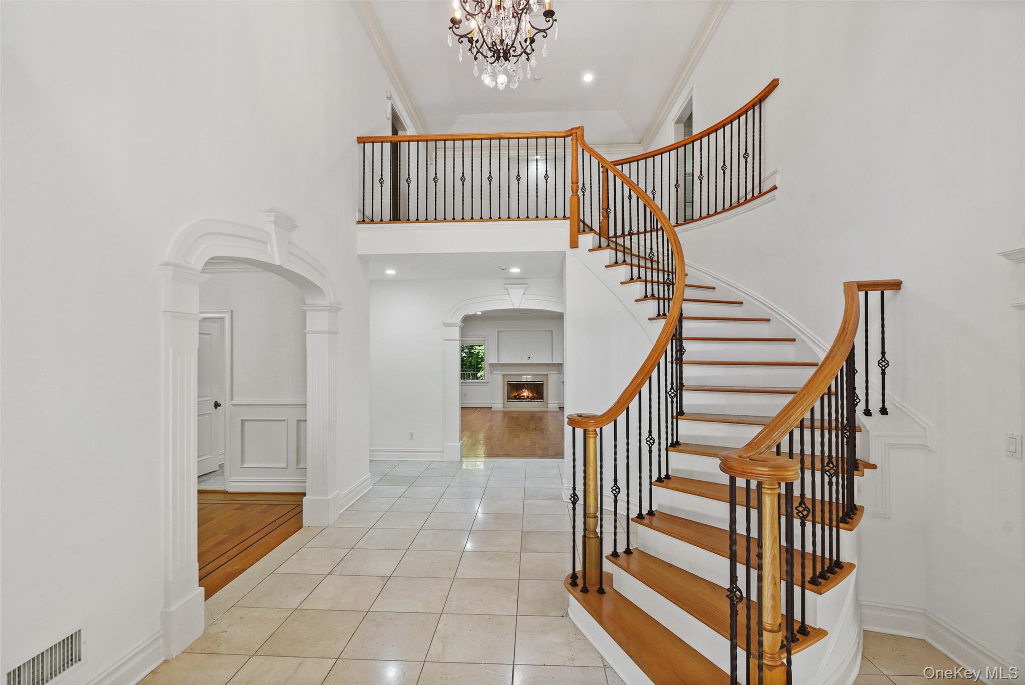 Photo 4 of this property