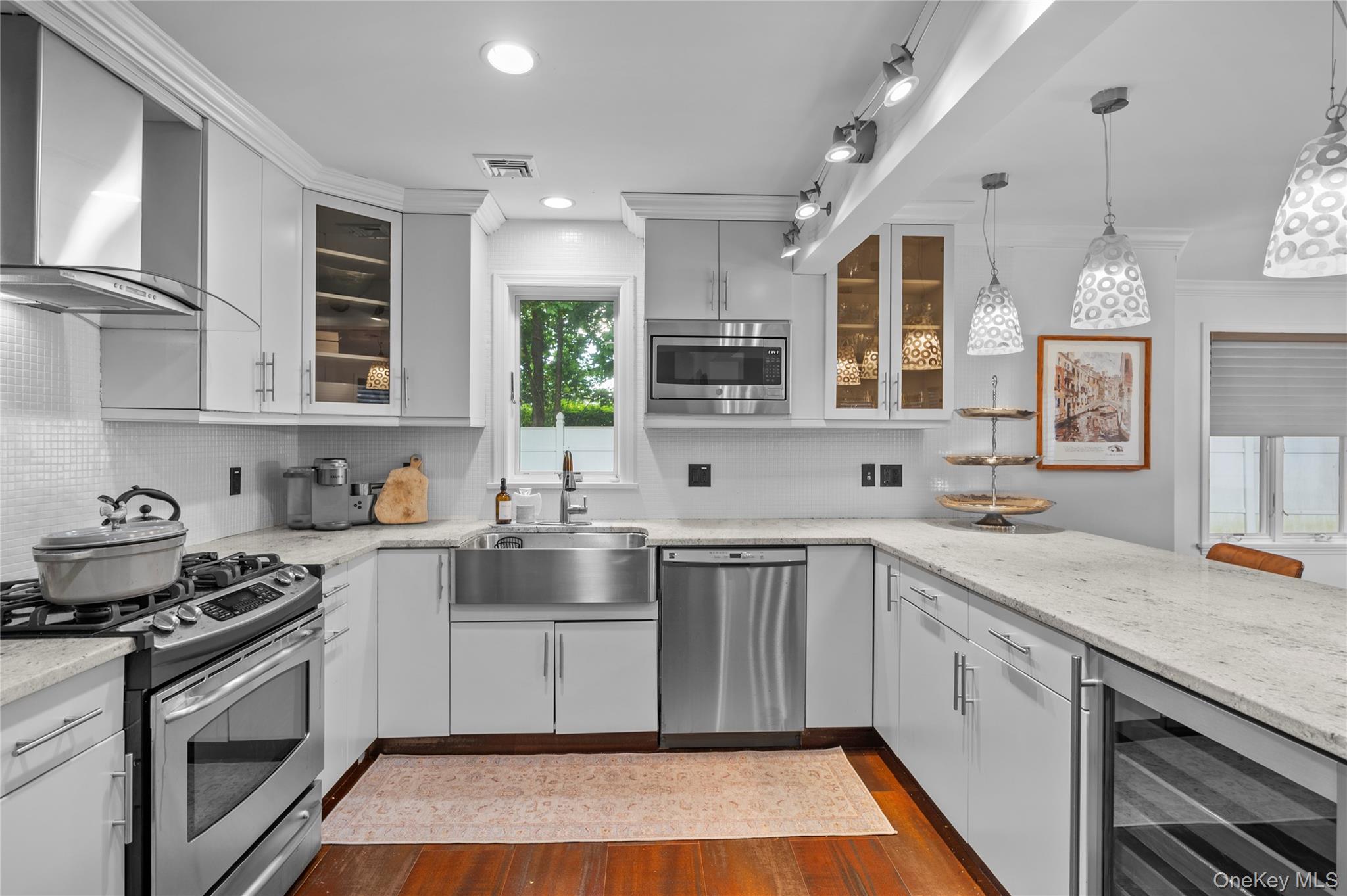 Photo 9 of this property