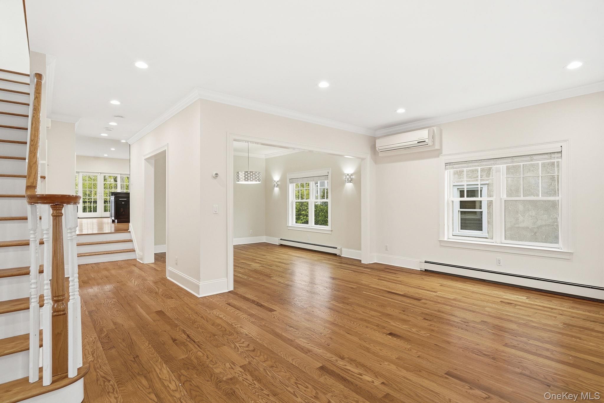 Photo 4 of this property