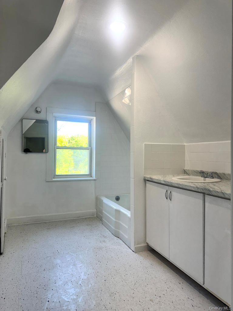 Photo 32 of this property