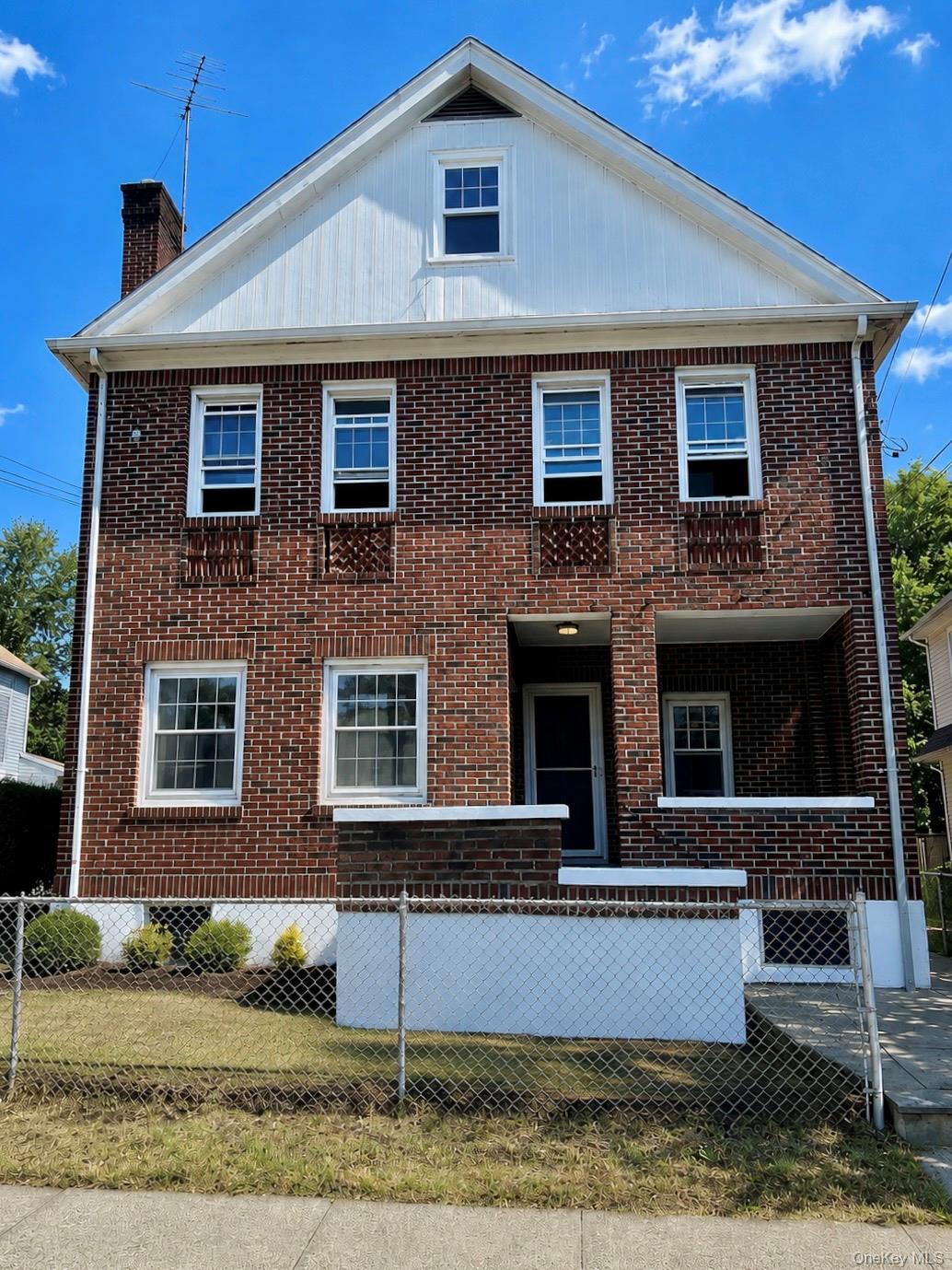 Photo 11 of this property