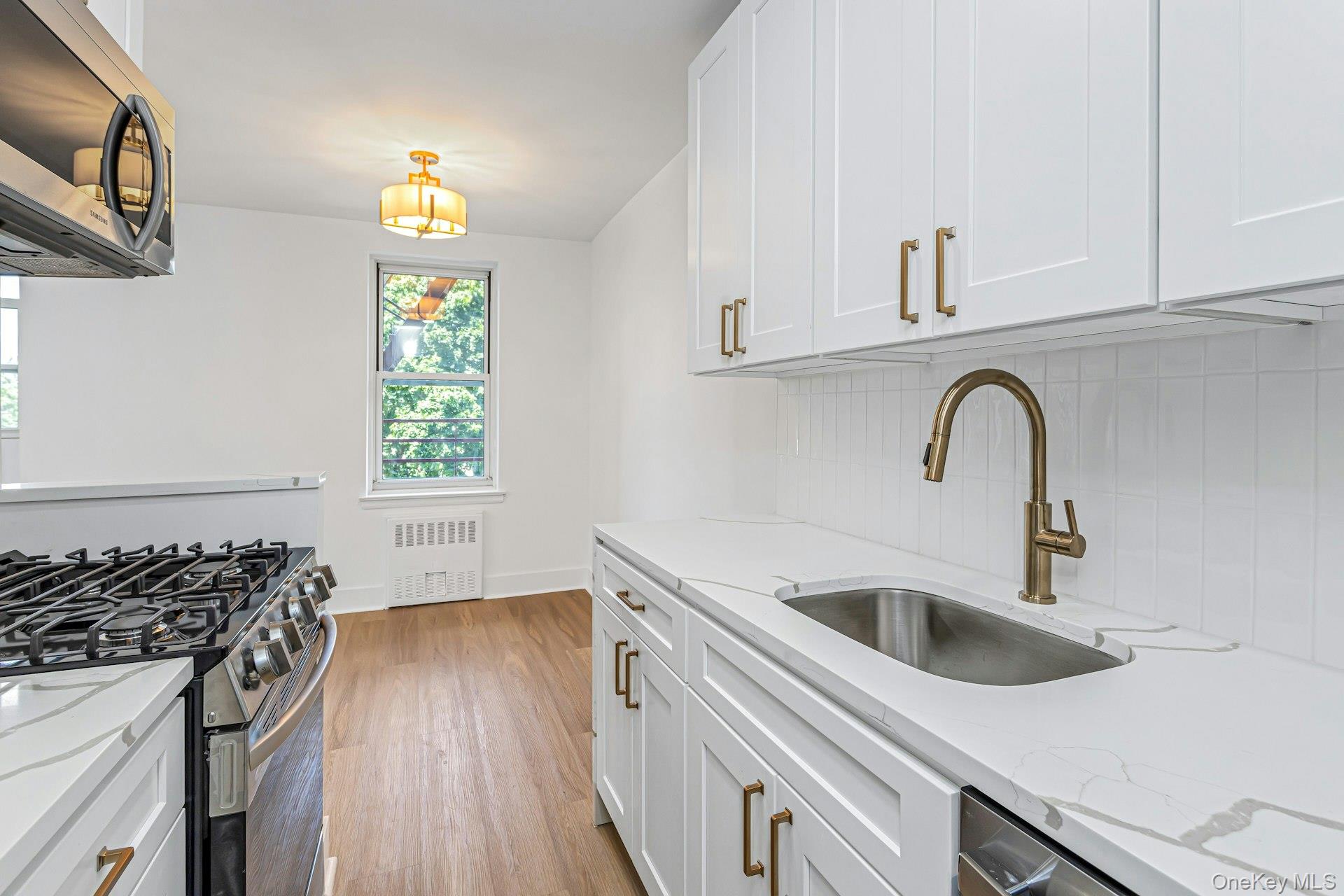 Photo 6 of this property