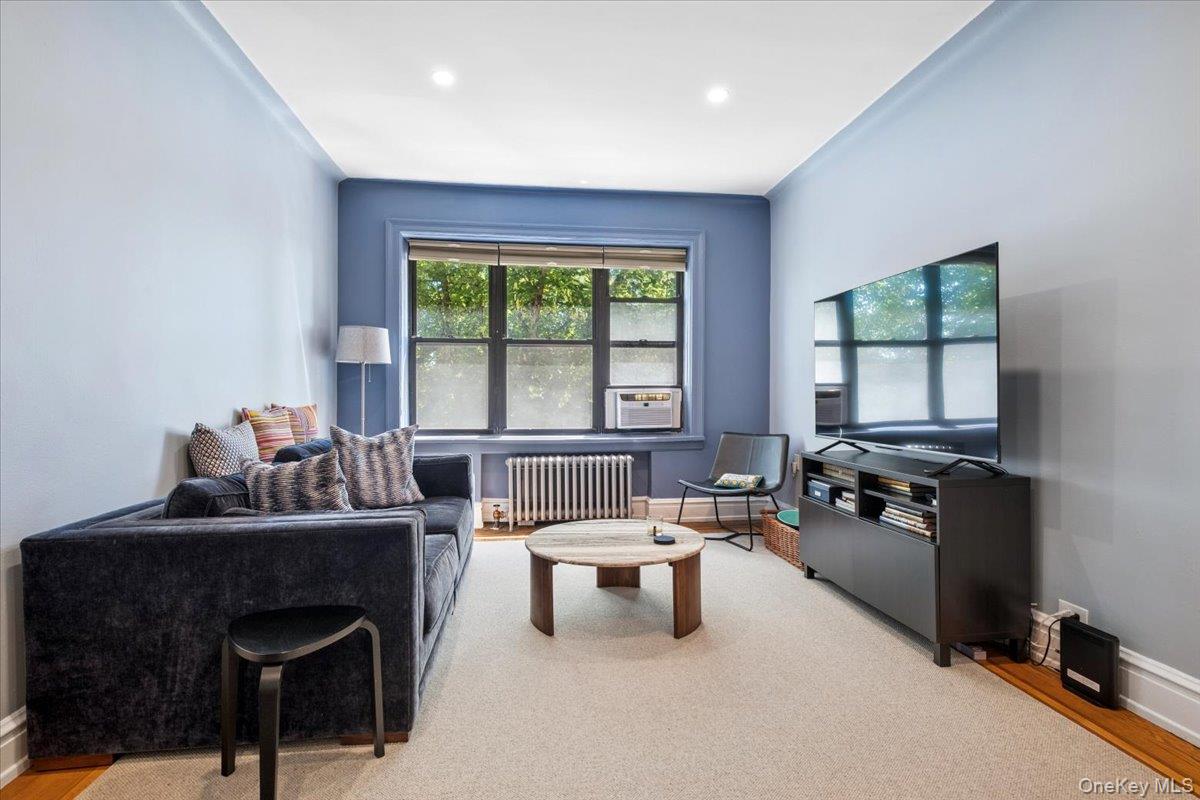 Photo 6 of this property