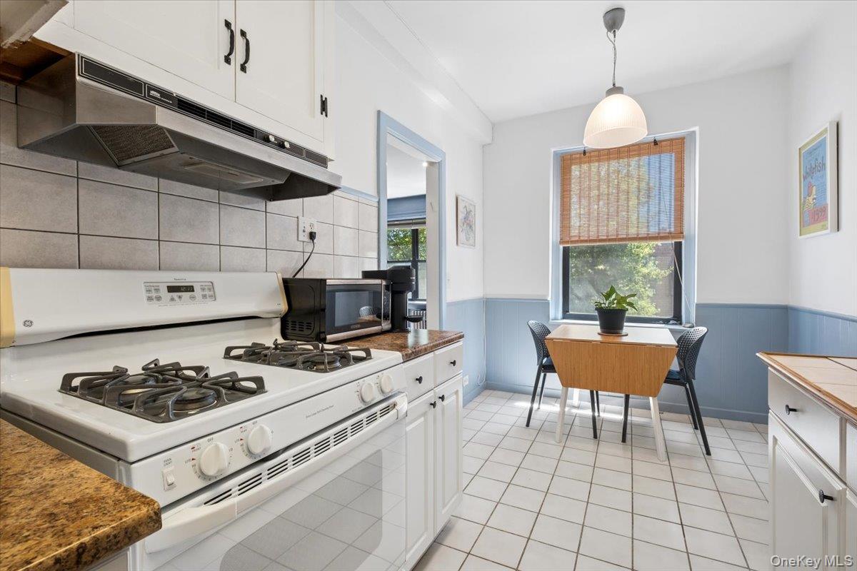 Photo 14 of this property