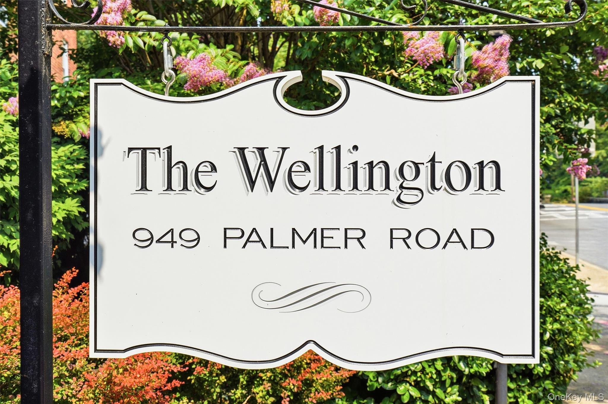 Welcome to one of the most distinctive residences in The Wellington, a...