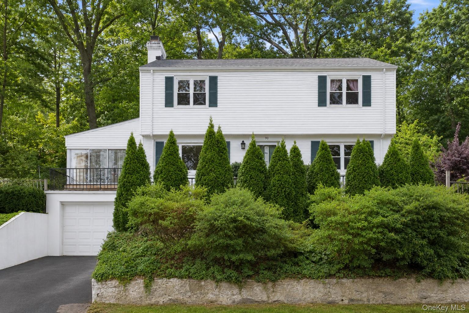 Ideally located in the Edgemont school district, this spacious center...