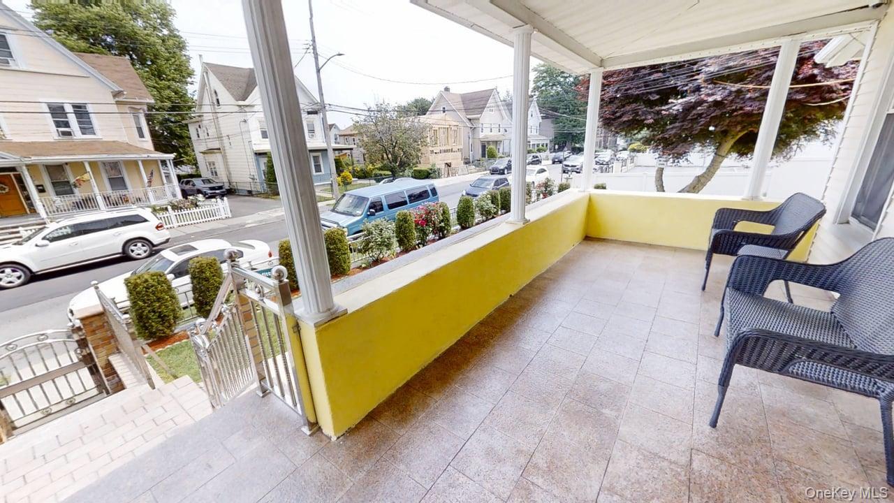 Photo 3 of this property