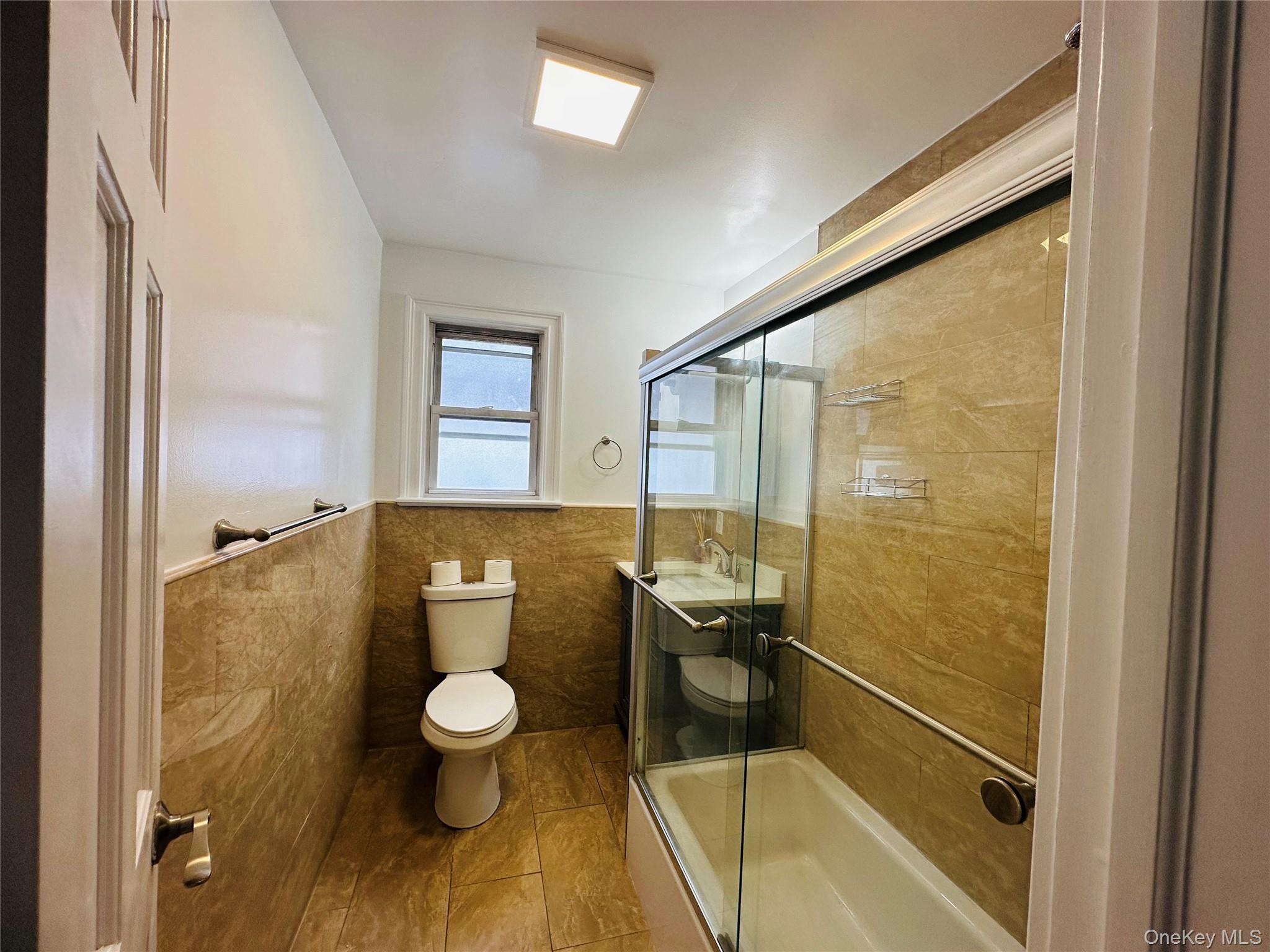 Photo 4 of this property