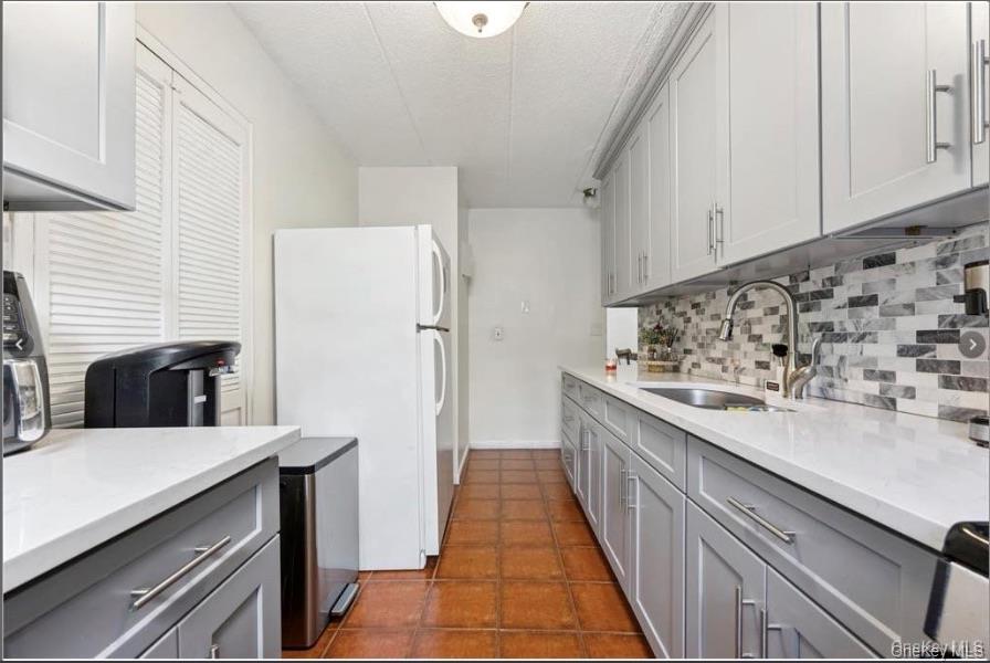 Photo 3 of this property