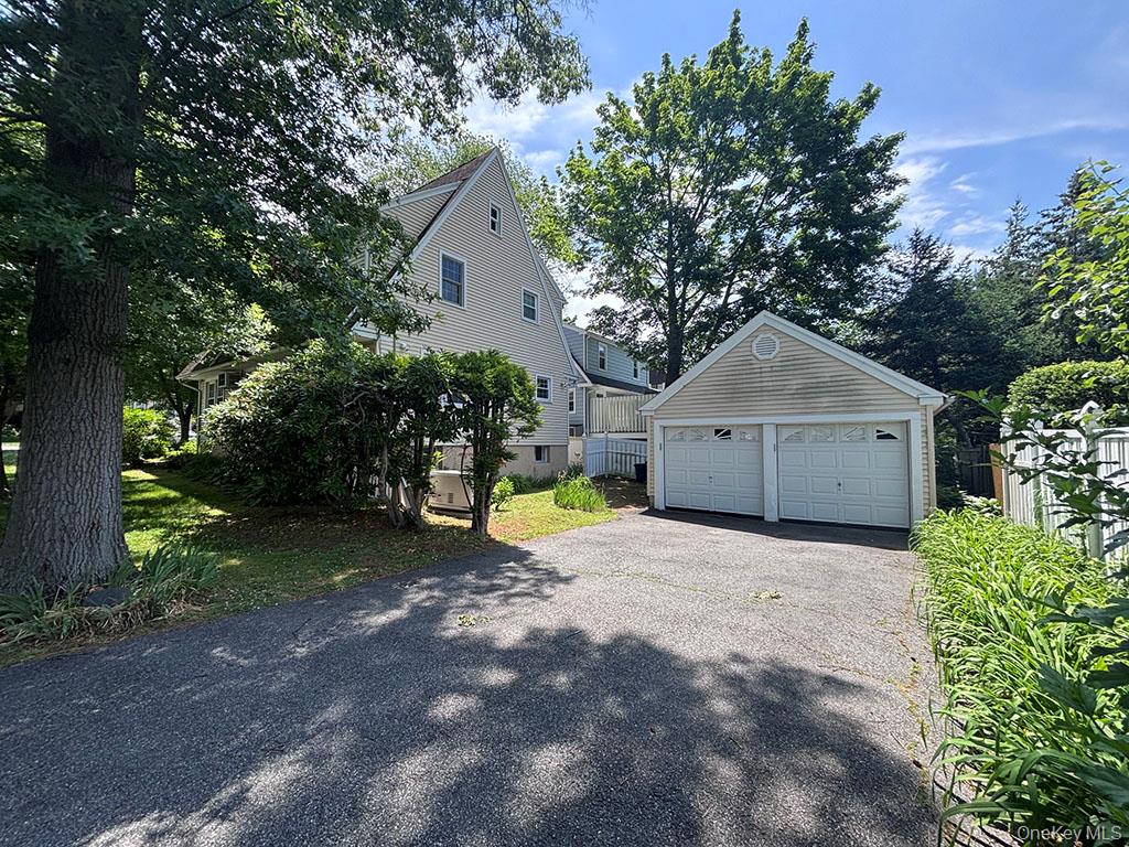 Photo 19 of this property
