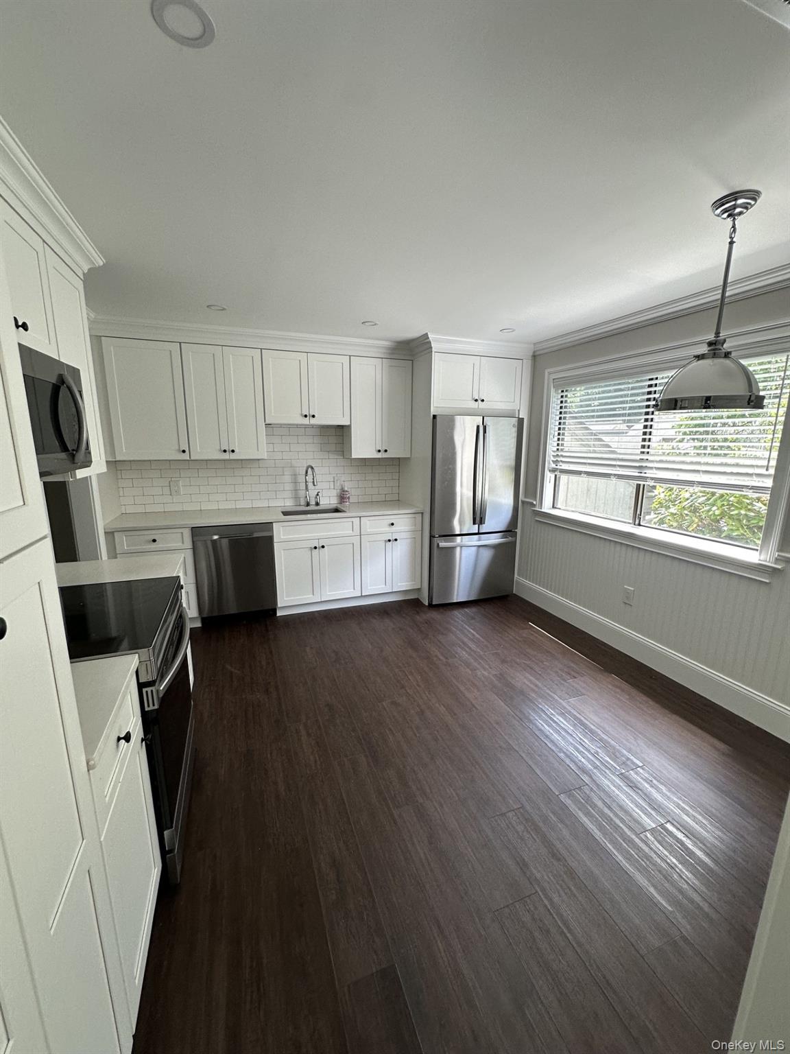 Photo 3 of this property