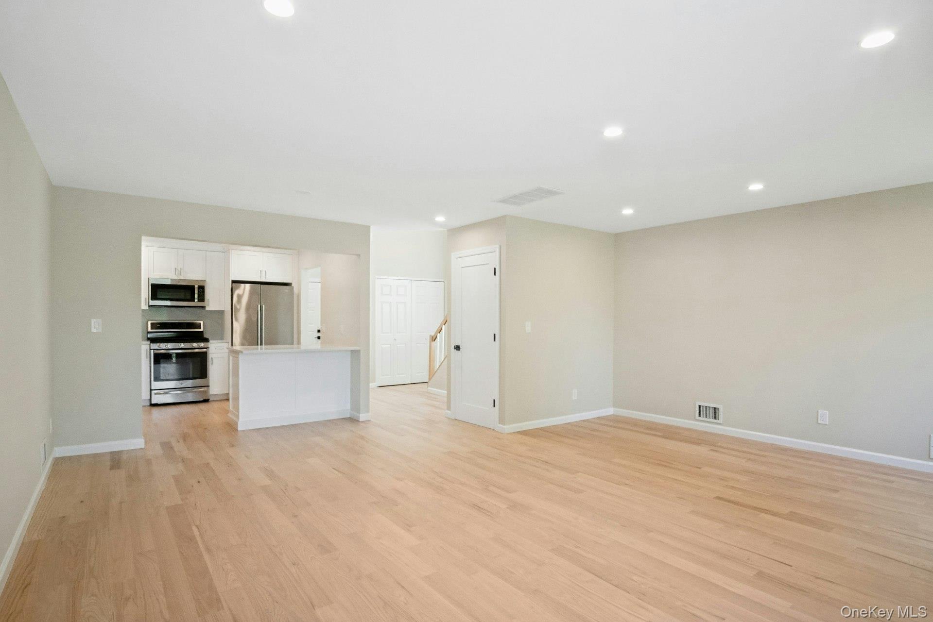 Photo 9 of this property