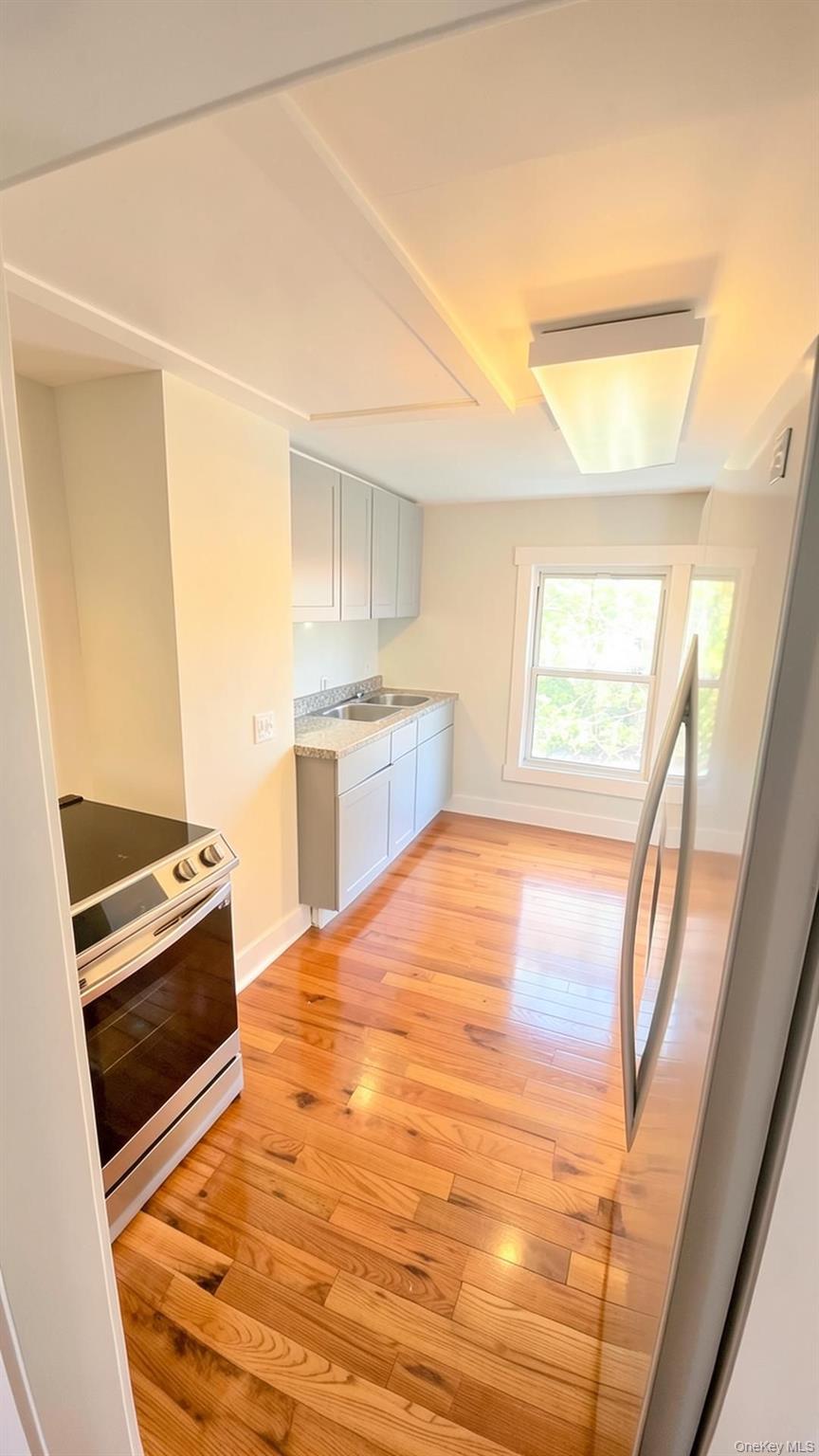 Photo 6 of this property