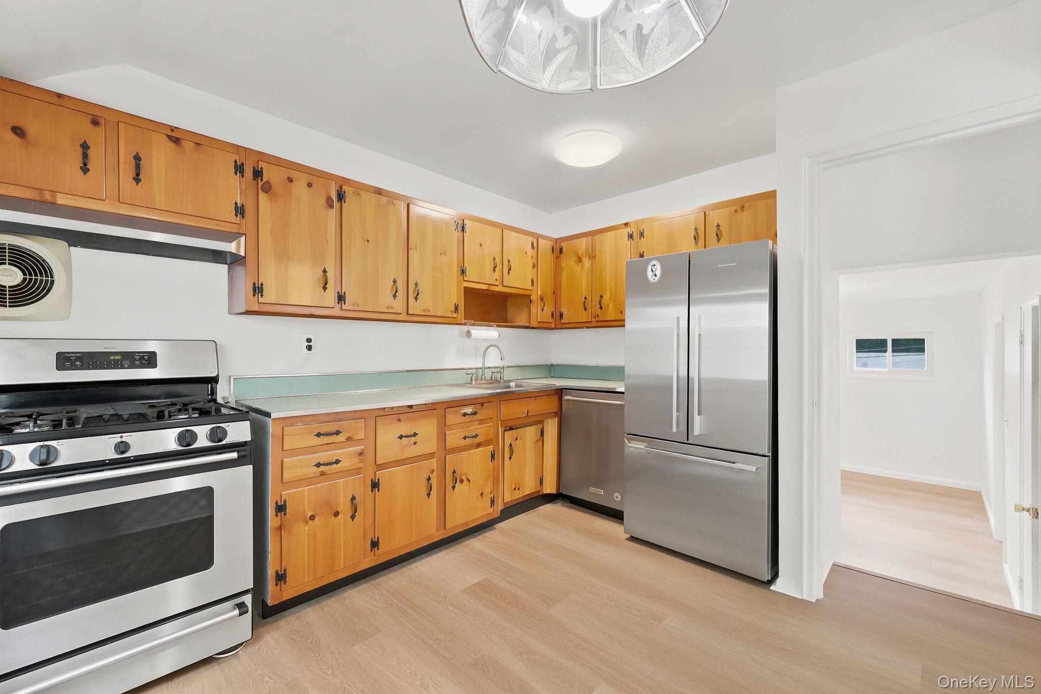 Photo 11 of this property