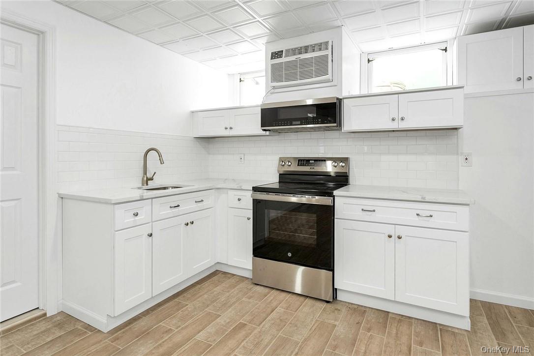 Photo 7 of this property