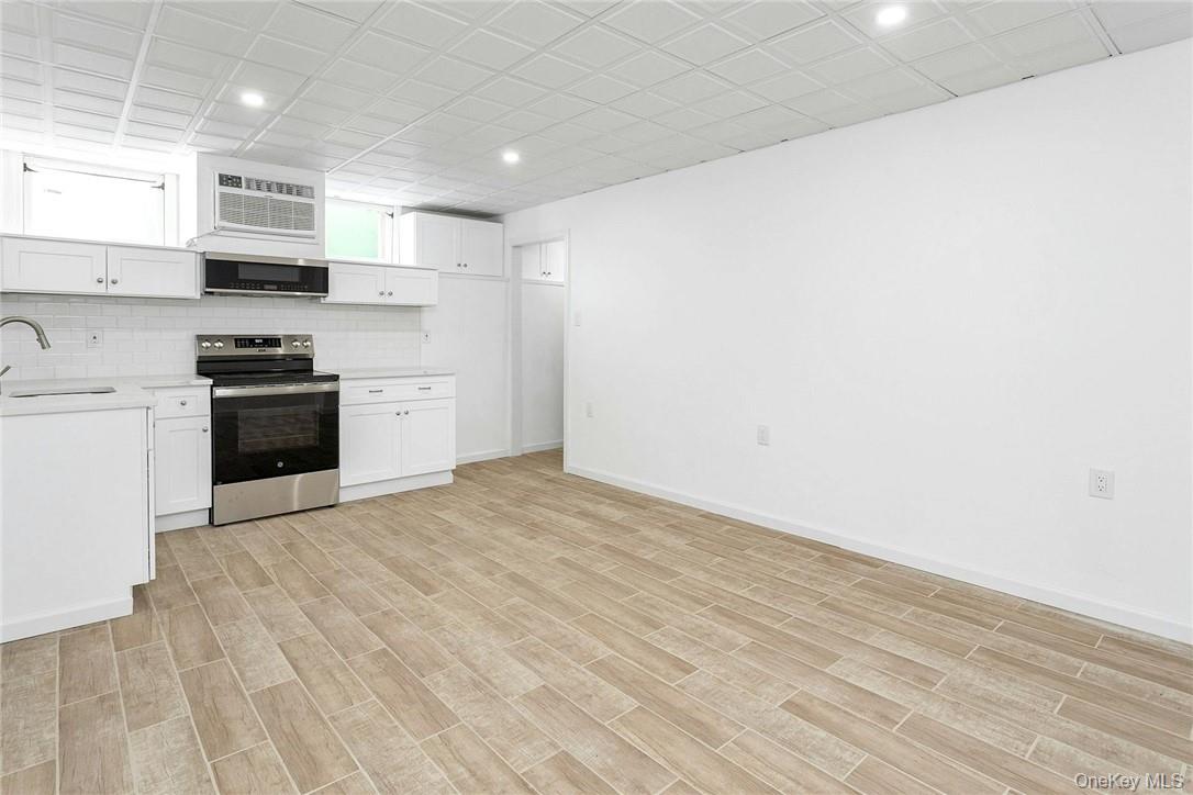 Photo 6 of this property