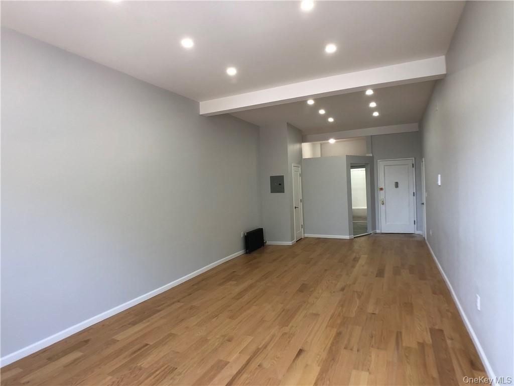 Photo 4 of this property