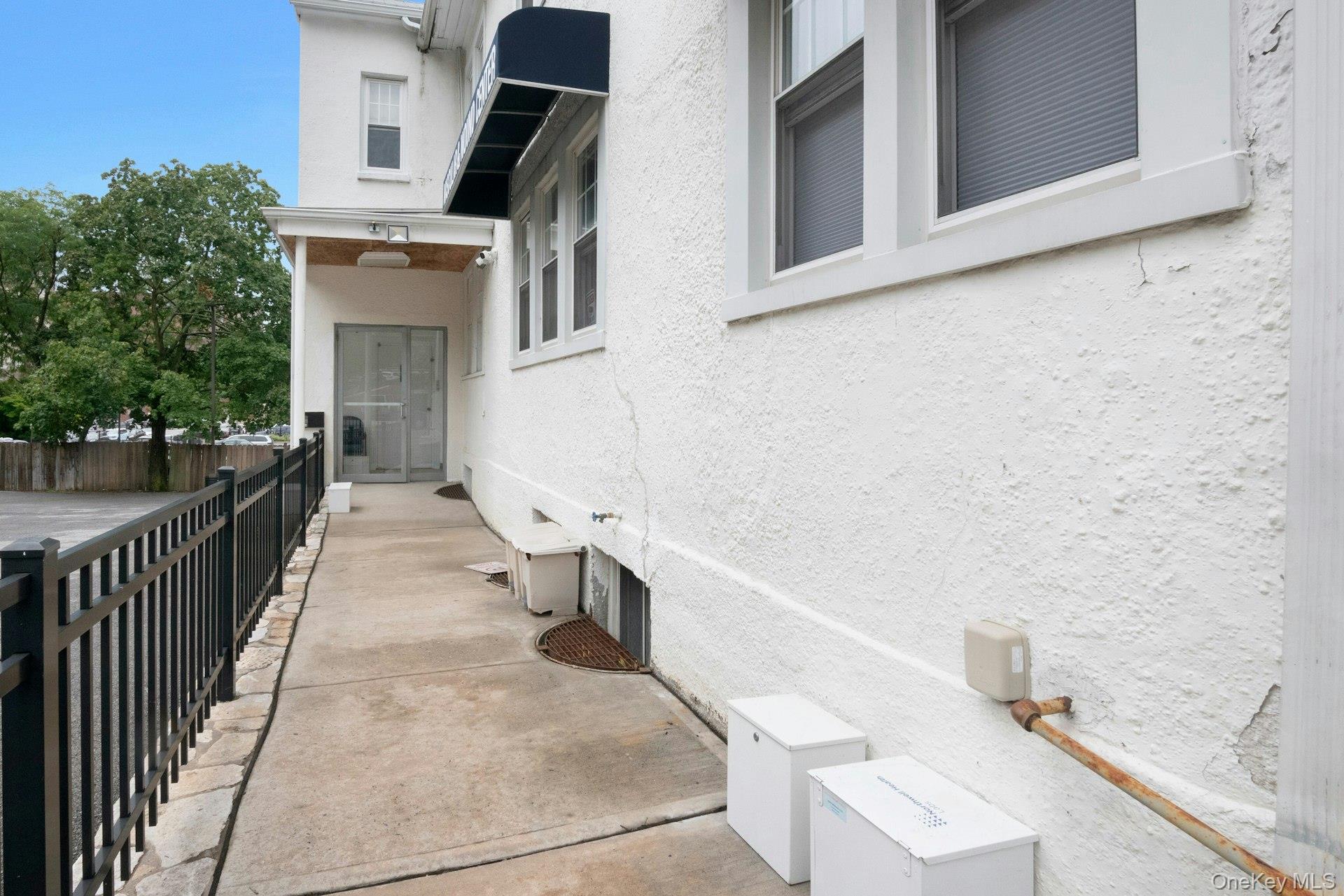 Photo 7 of this property