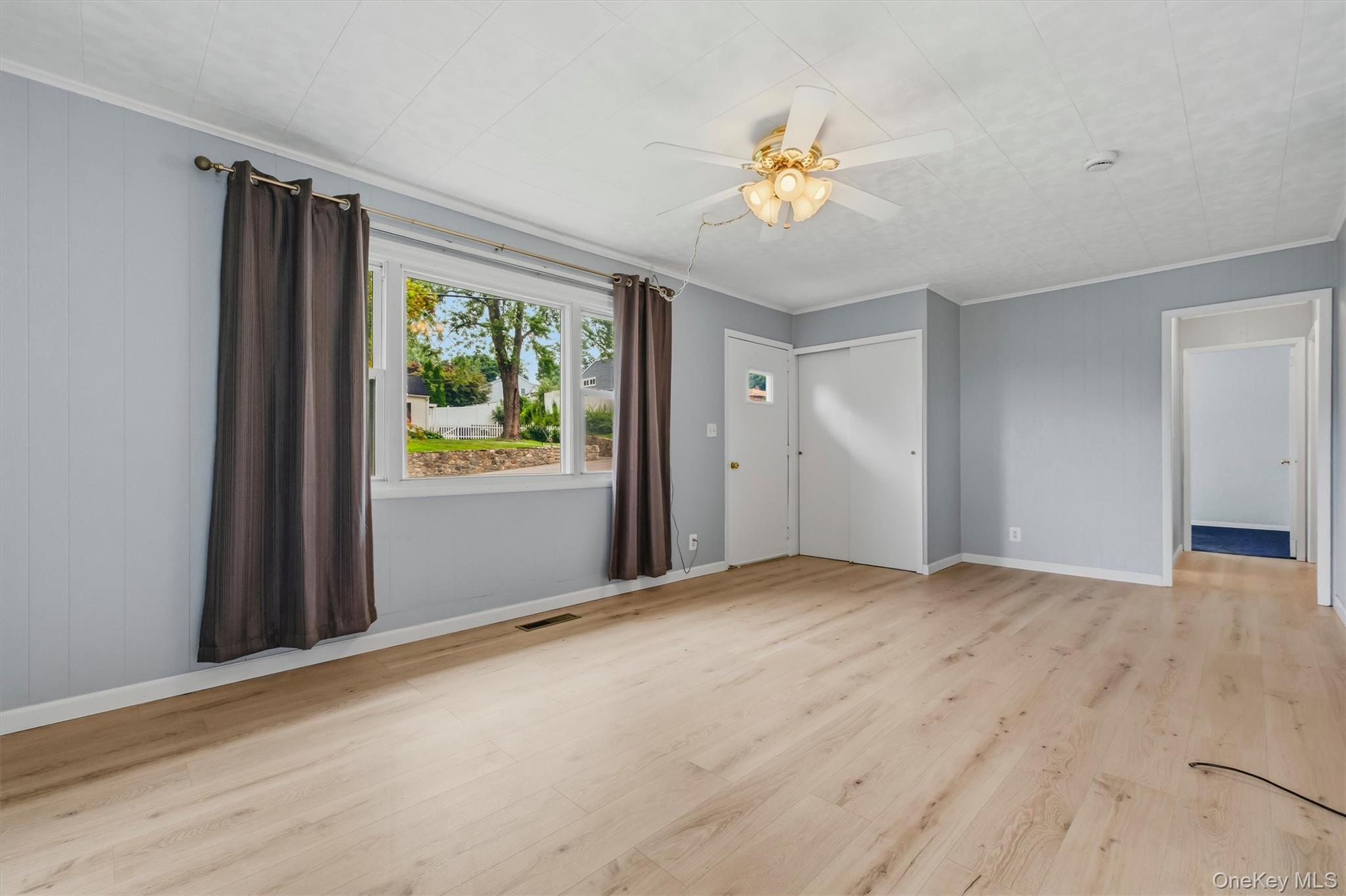 Photo 5 of this property