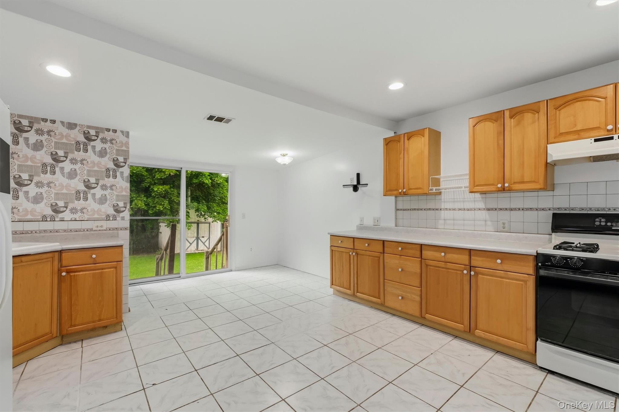 Photo 8 of this property