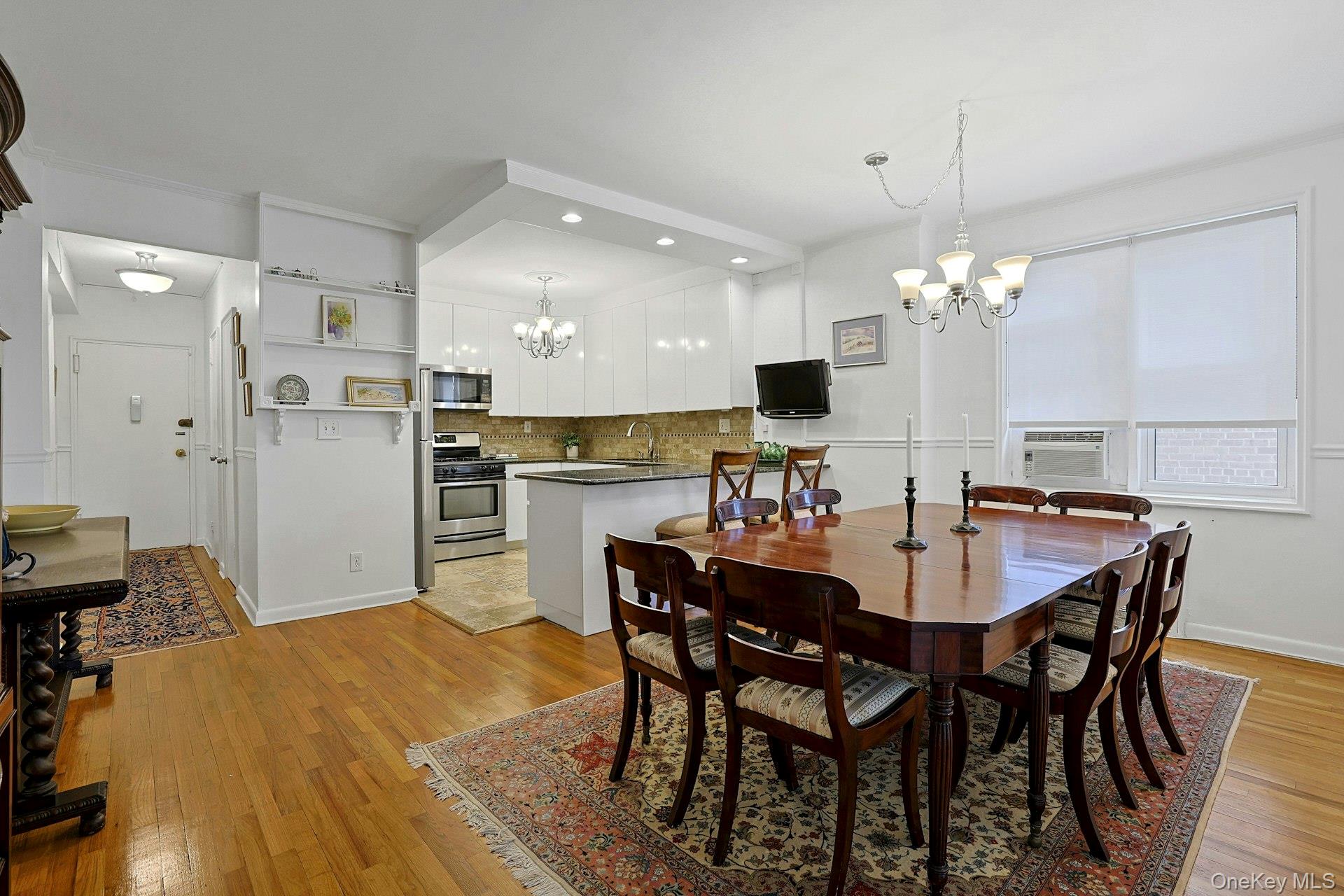 Photo 3 of this property