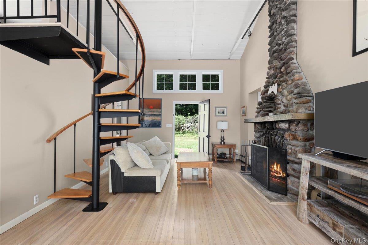 Photo 11 of this property