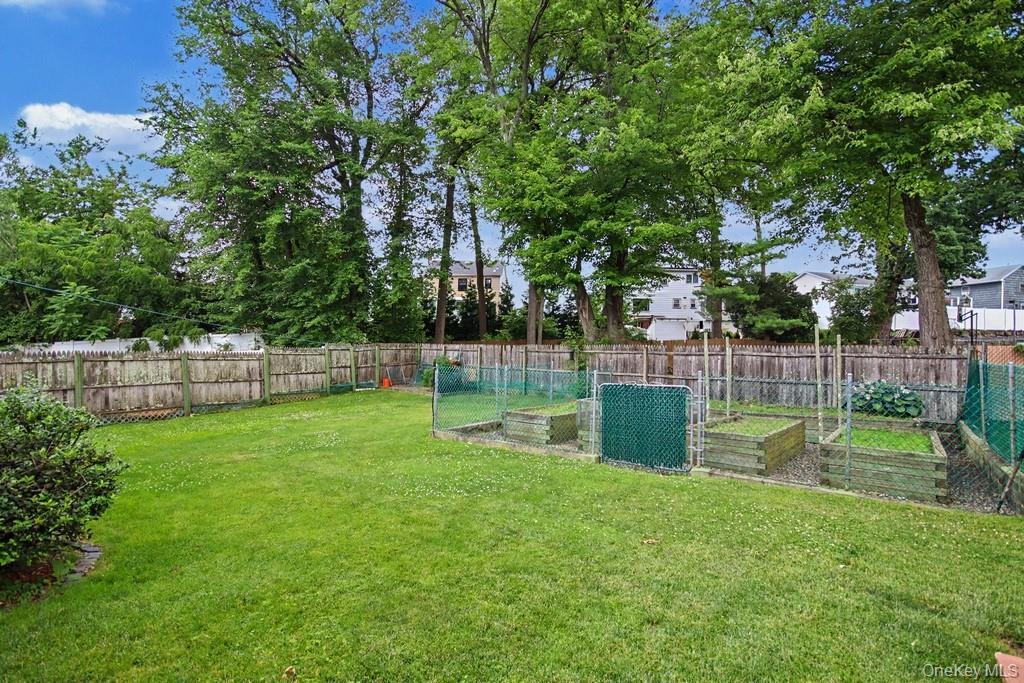 Photo 18 of this property