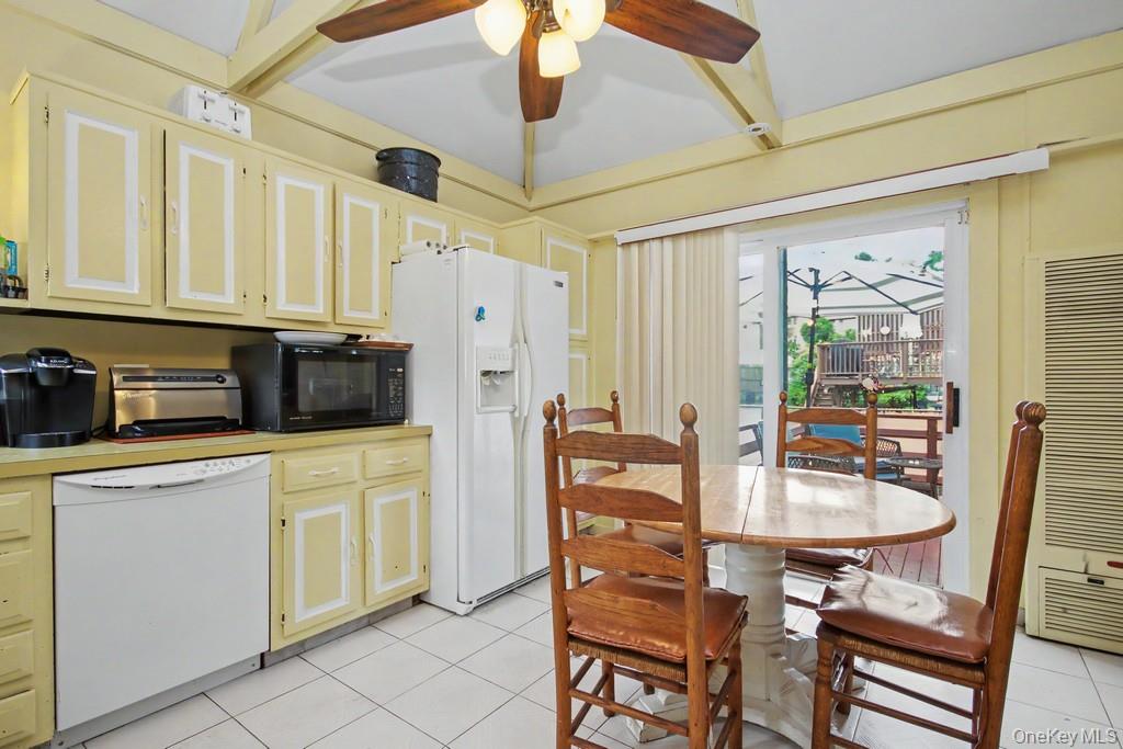 Photo 9 of this property