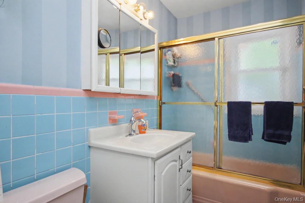 Photo 14 of this property