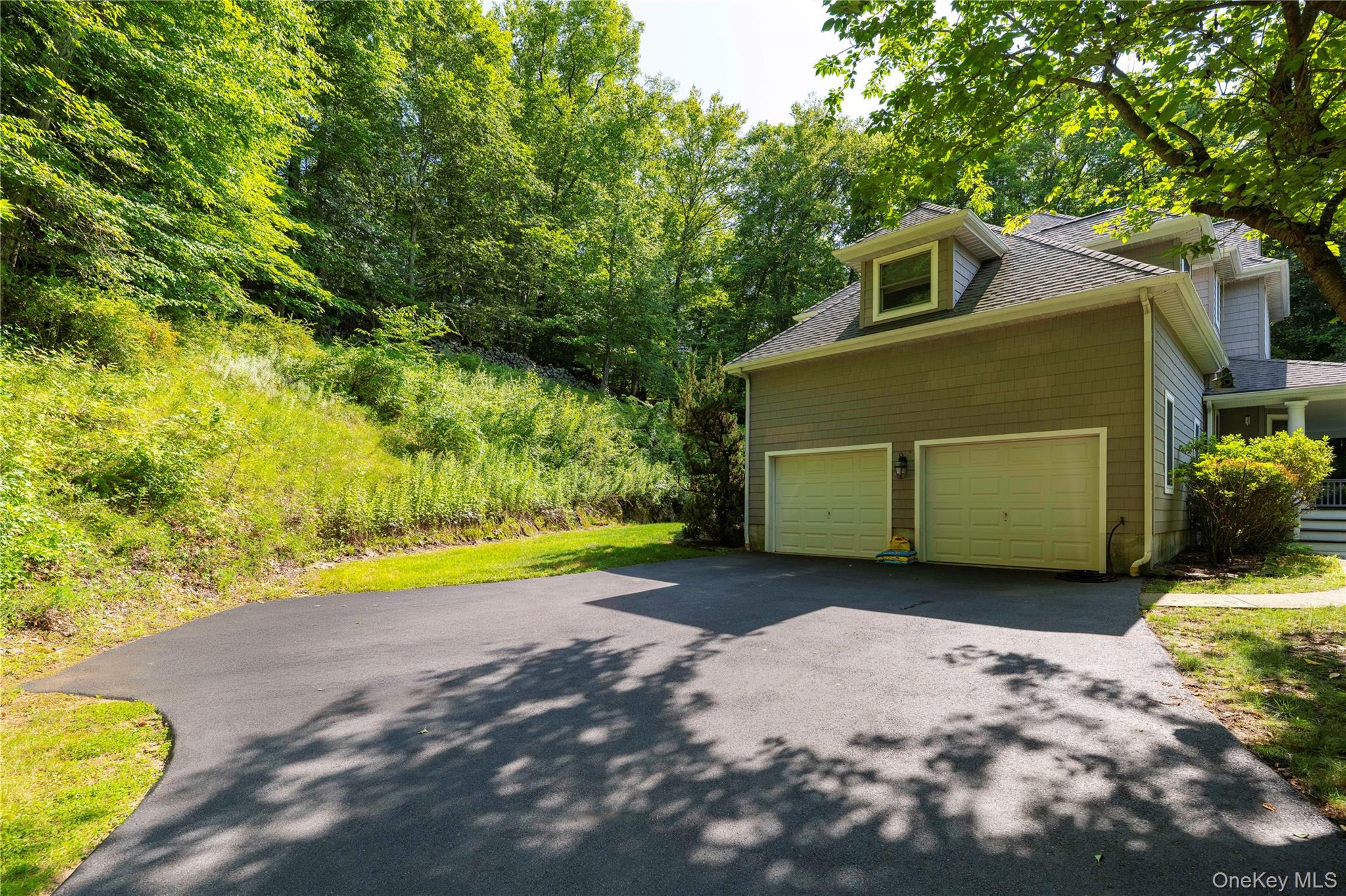 Photo 7 of this property