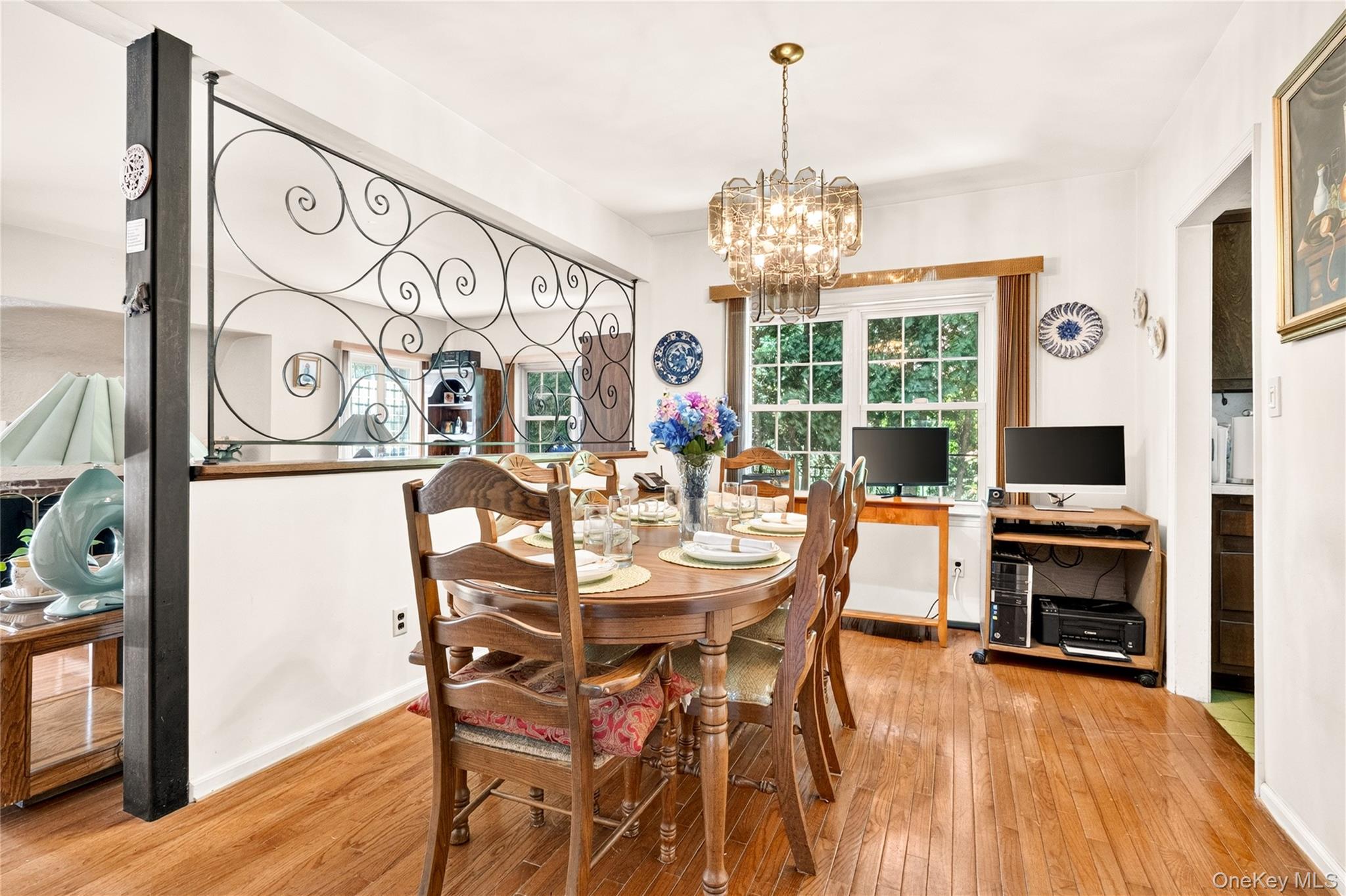 Photo 3 of this property