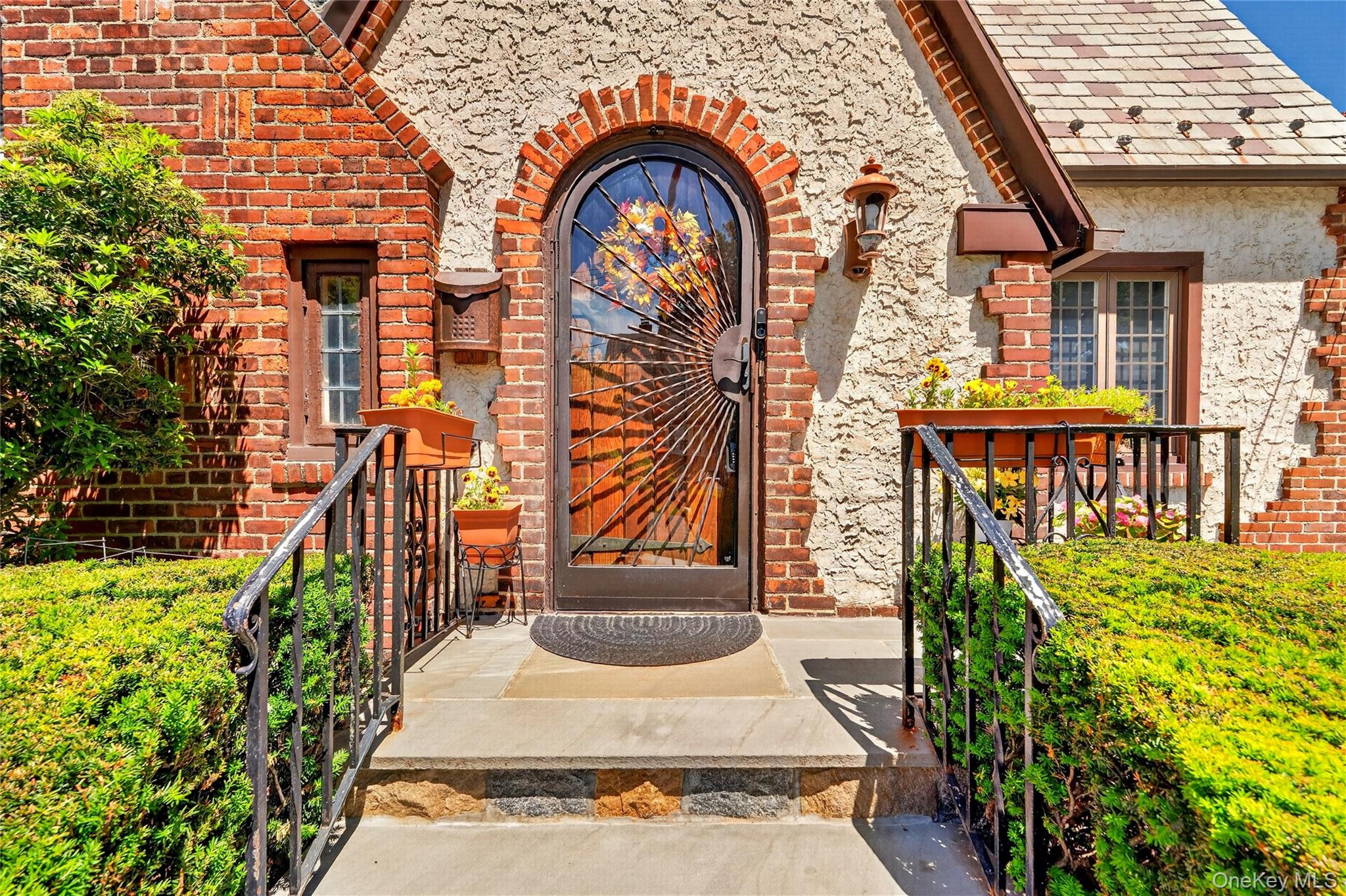 Photo 9 of this property
