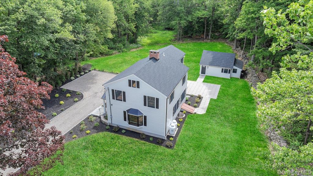 Photo 4 of this property