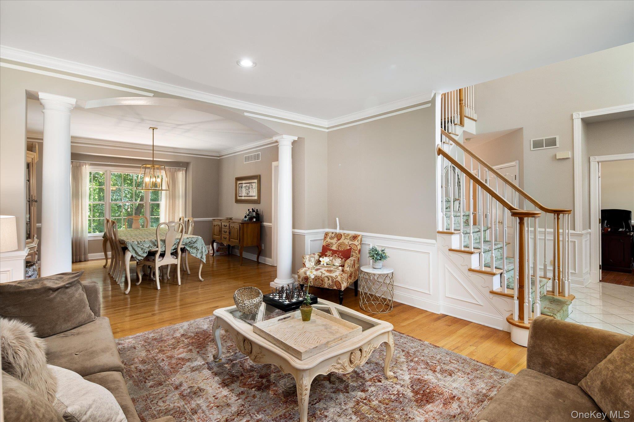 Photo 6 of this property