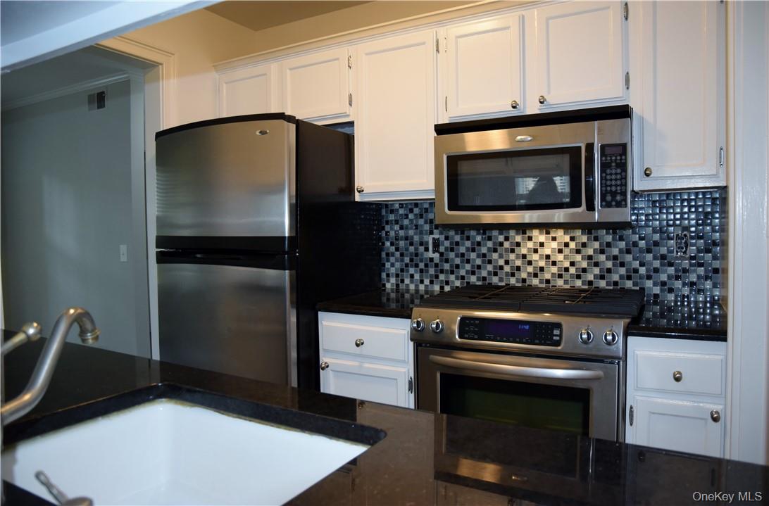 Photo 3 of this property