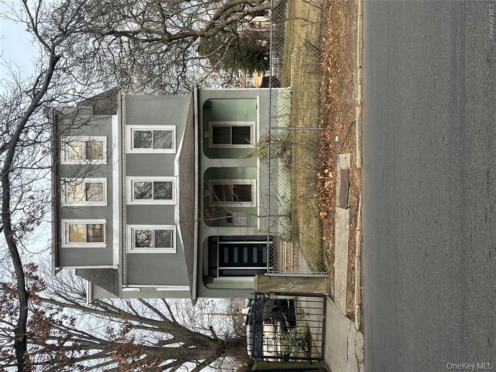 Photo 32 of this property