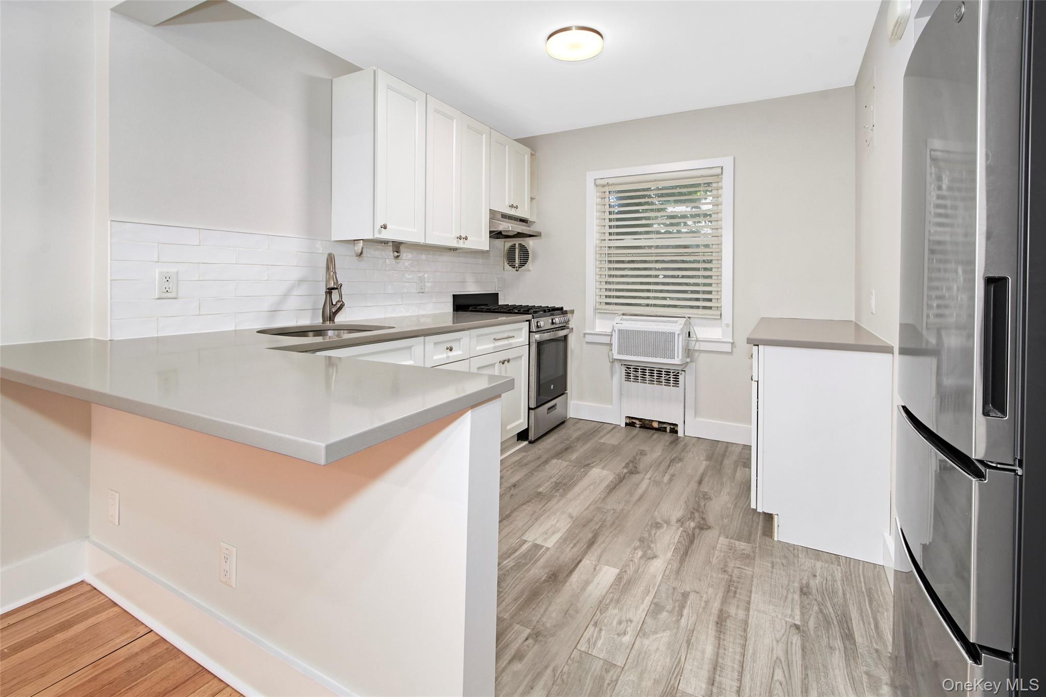 Photo 6 of this property
