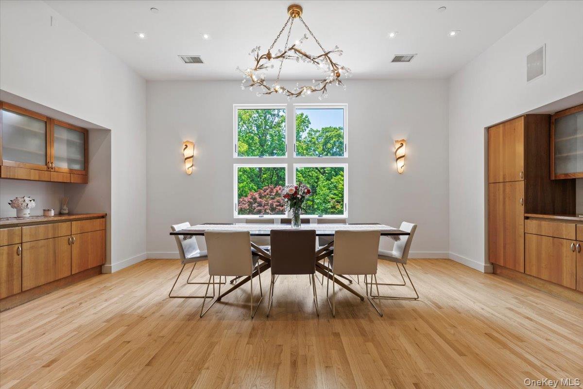 Photo 8 of this property