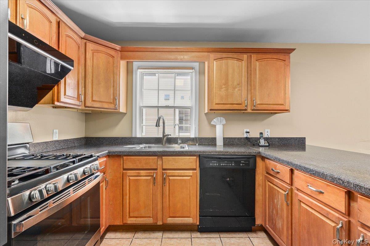 Photo 11 of this property