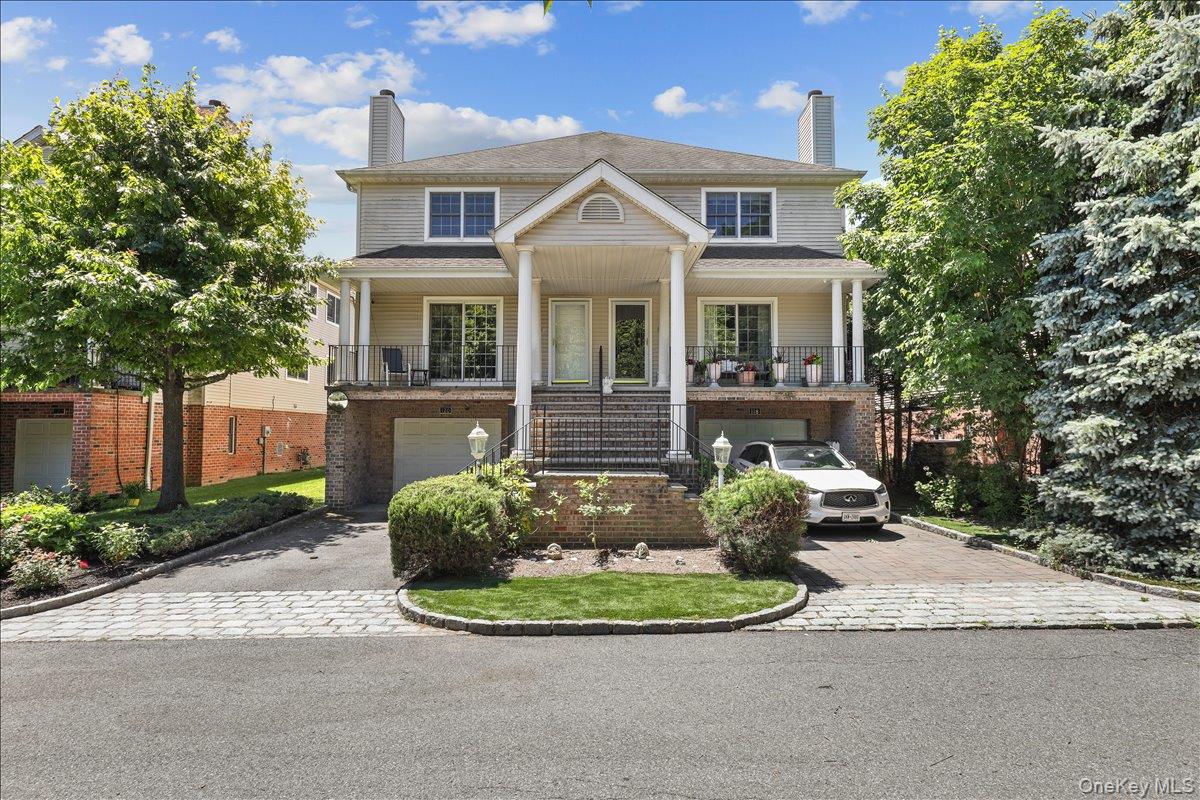 Photo 3 of this property