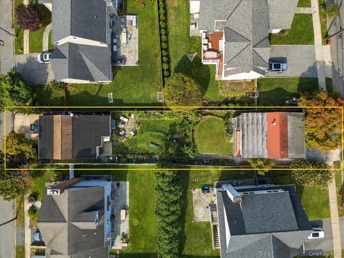 Rare Rye offering: a truly unique multifamily property featuring two s...
