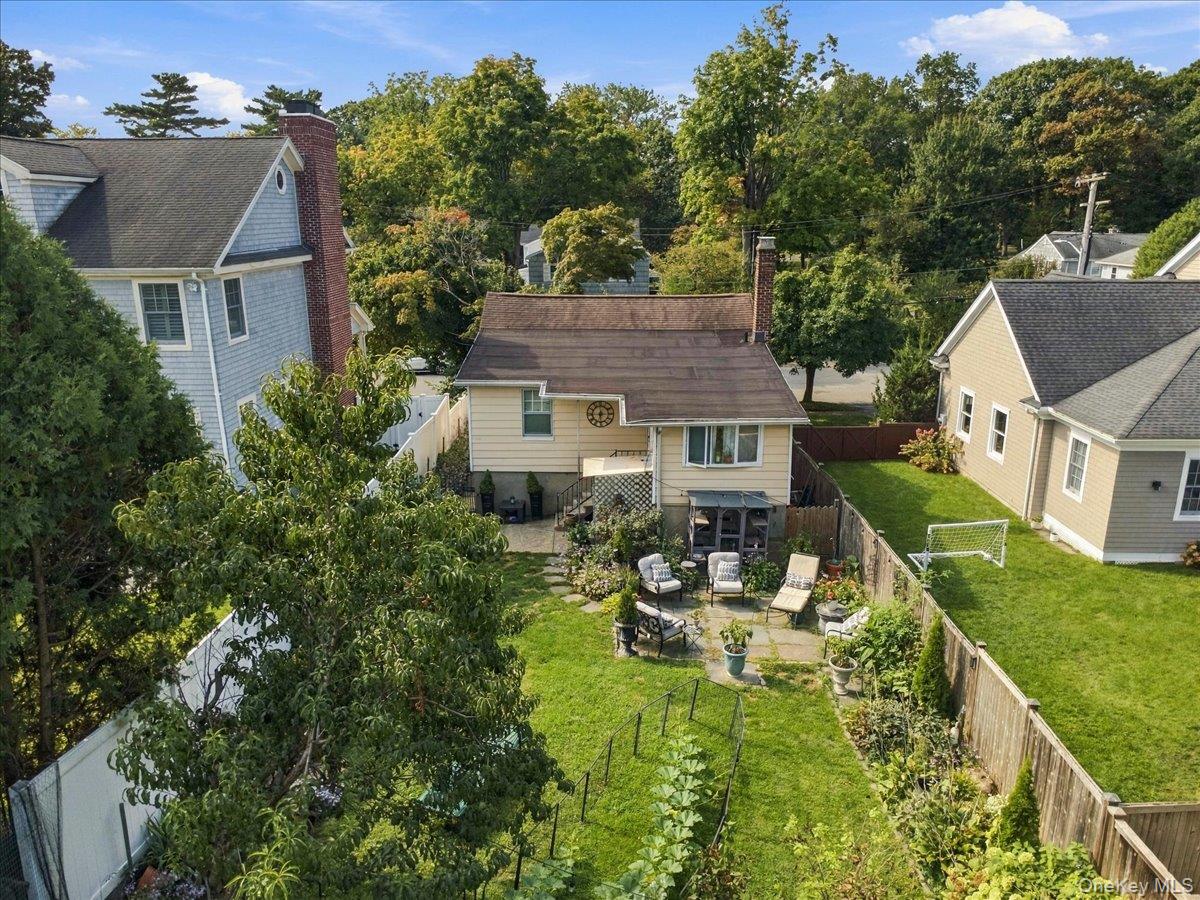 Photo 11 of this property