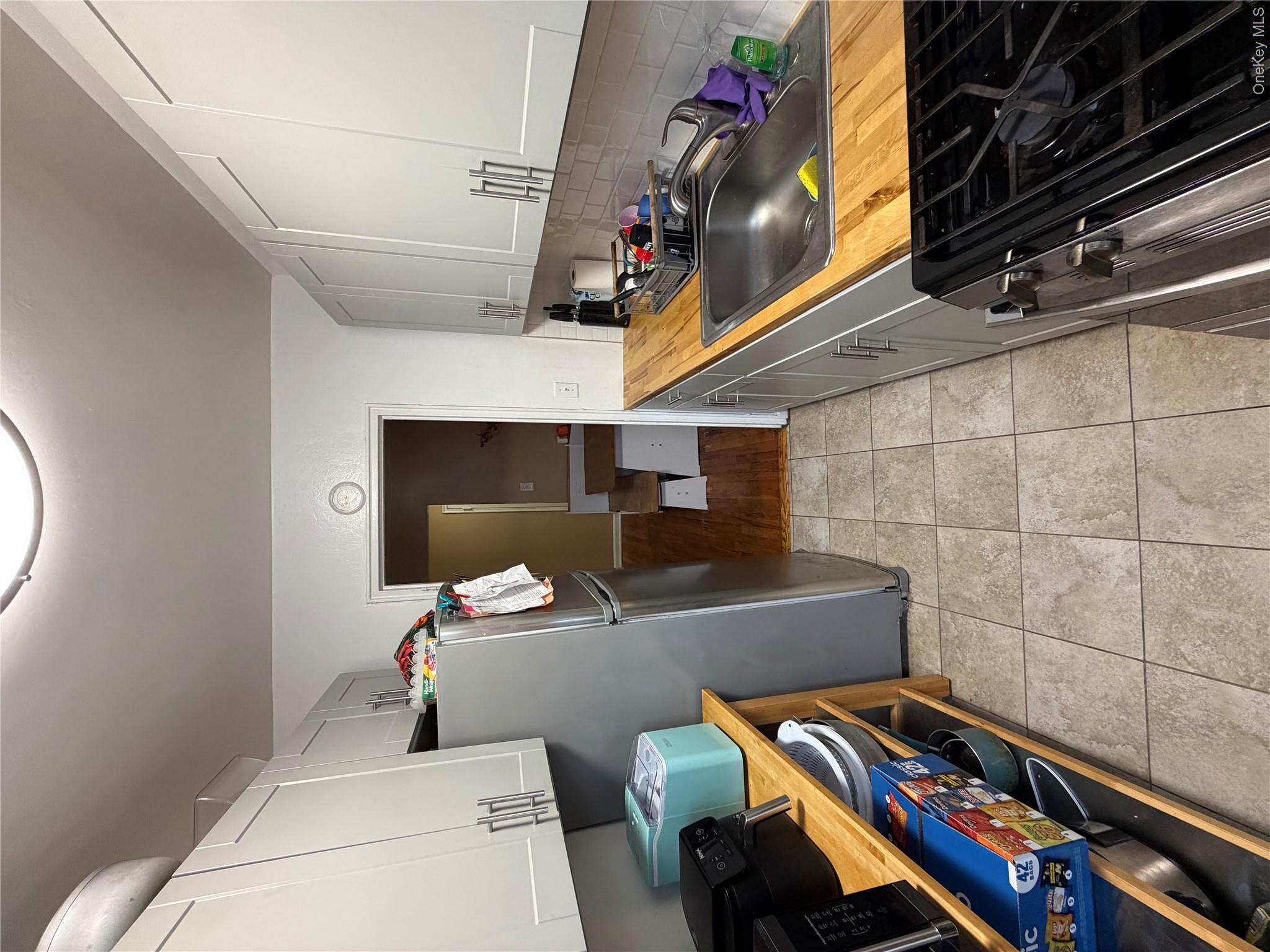 Photo 6 of this property