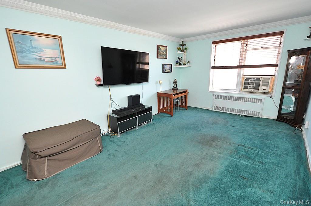 Photo 6 of this property