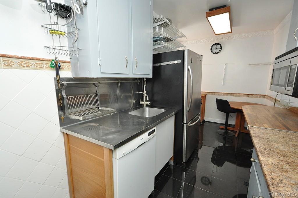 Photo 11 of this property