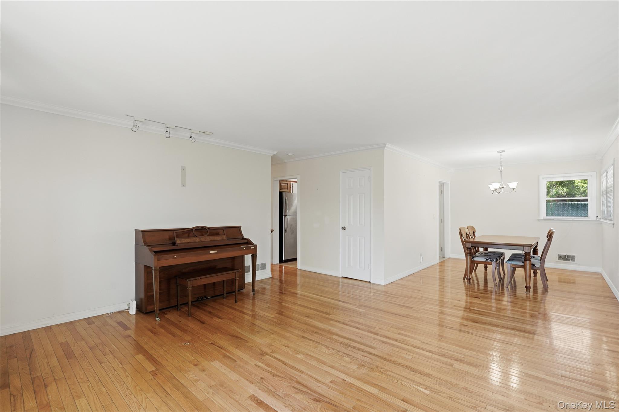 Photo 5 of this property