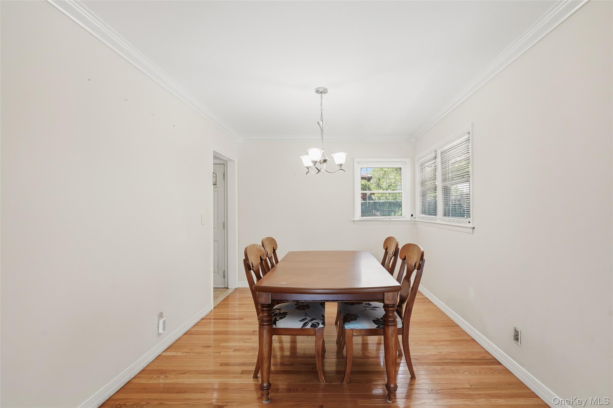 Photo 4 of this property