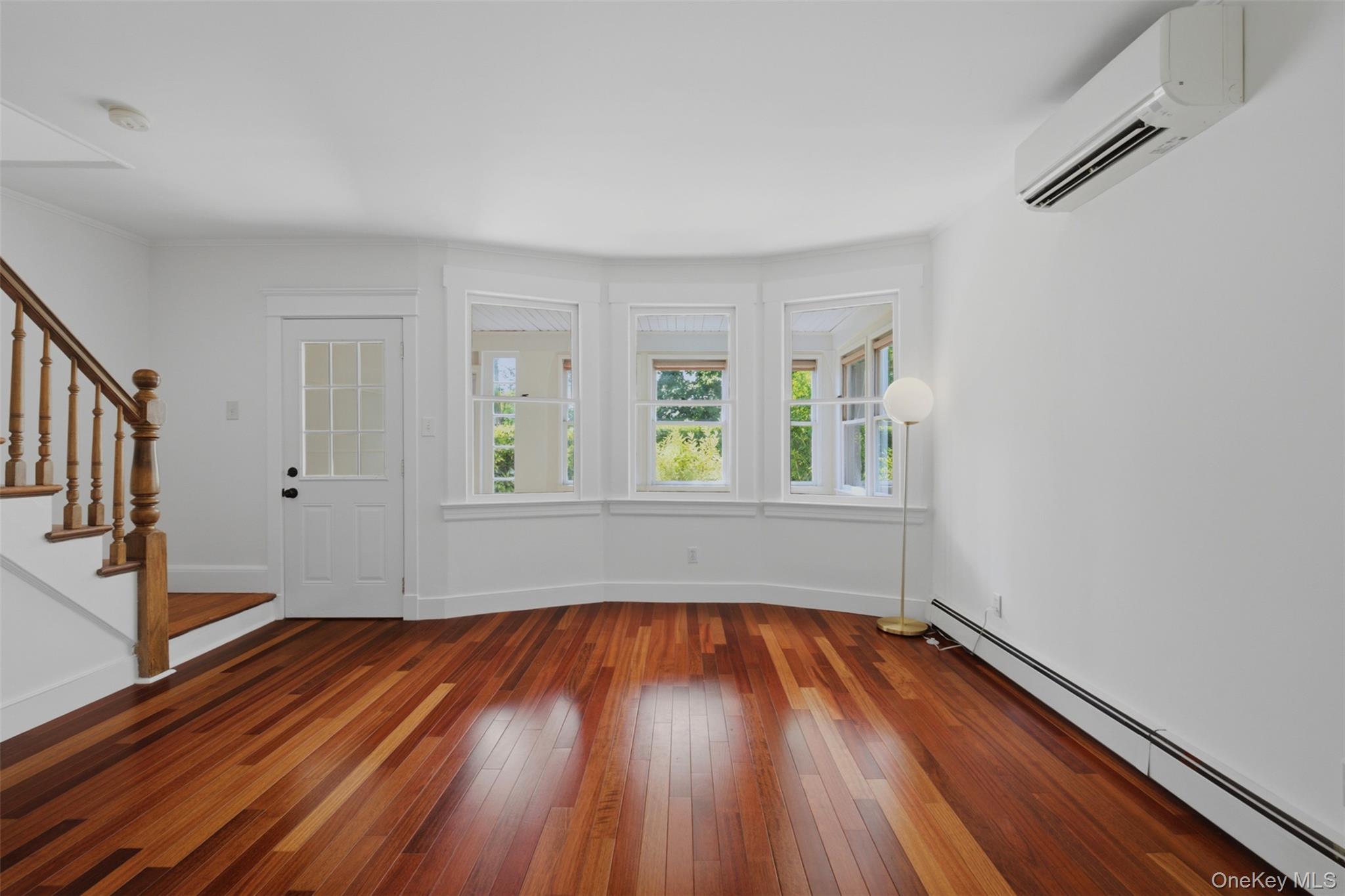 Photo 4 of this property